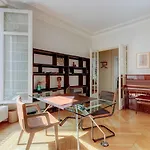 Four Saint Germain - Elegant & Spacious 3 Bdr In The Heart Of Saint Germain דירה