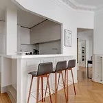 Four Saint Germain - Elegant & Spacious 3 Bdr In The Heart Of Saint Germain דירה פריז