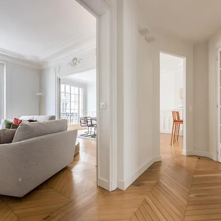Four Saint Germain - Elegant & Spacious 3 Bdr In The Heart Of Saint Germain Daire *