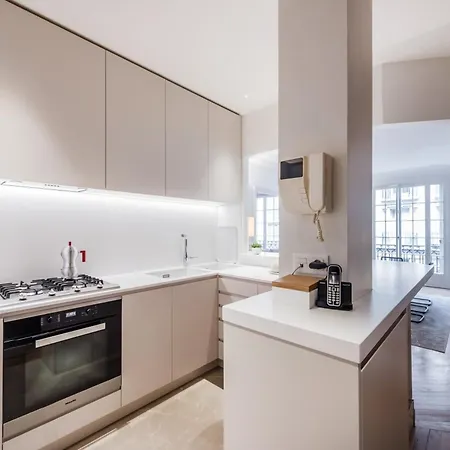 Daire Four Saint Germain - Elegant & Spacious 3 Bdr In The Heart Of Saint Germain *
