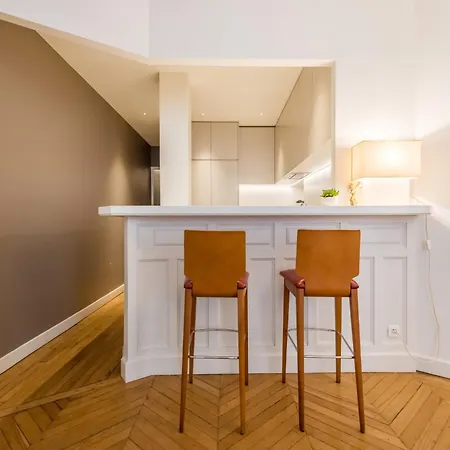 Daire Four Saint Germain - Elegant & Spacious 3 Bdr In The Heart Of Saint Germain Paris